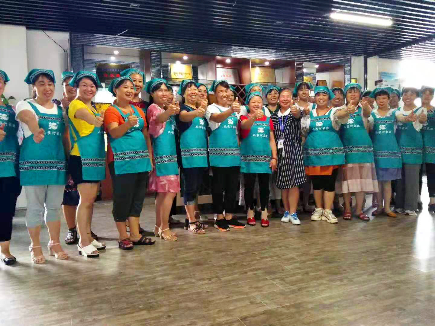 ��ķ��ɩ�ؠt����ɳ��B(t��i)����ȸ����ĩ��Ӗ(x��n)���c(di��n)æ��